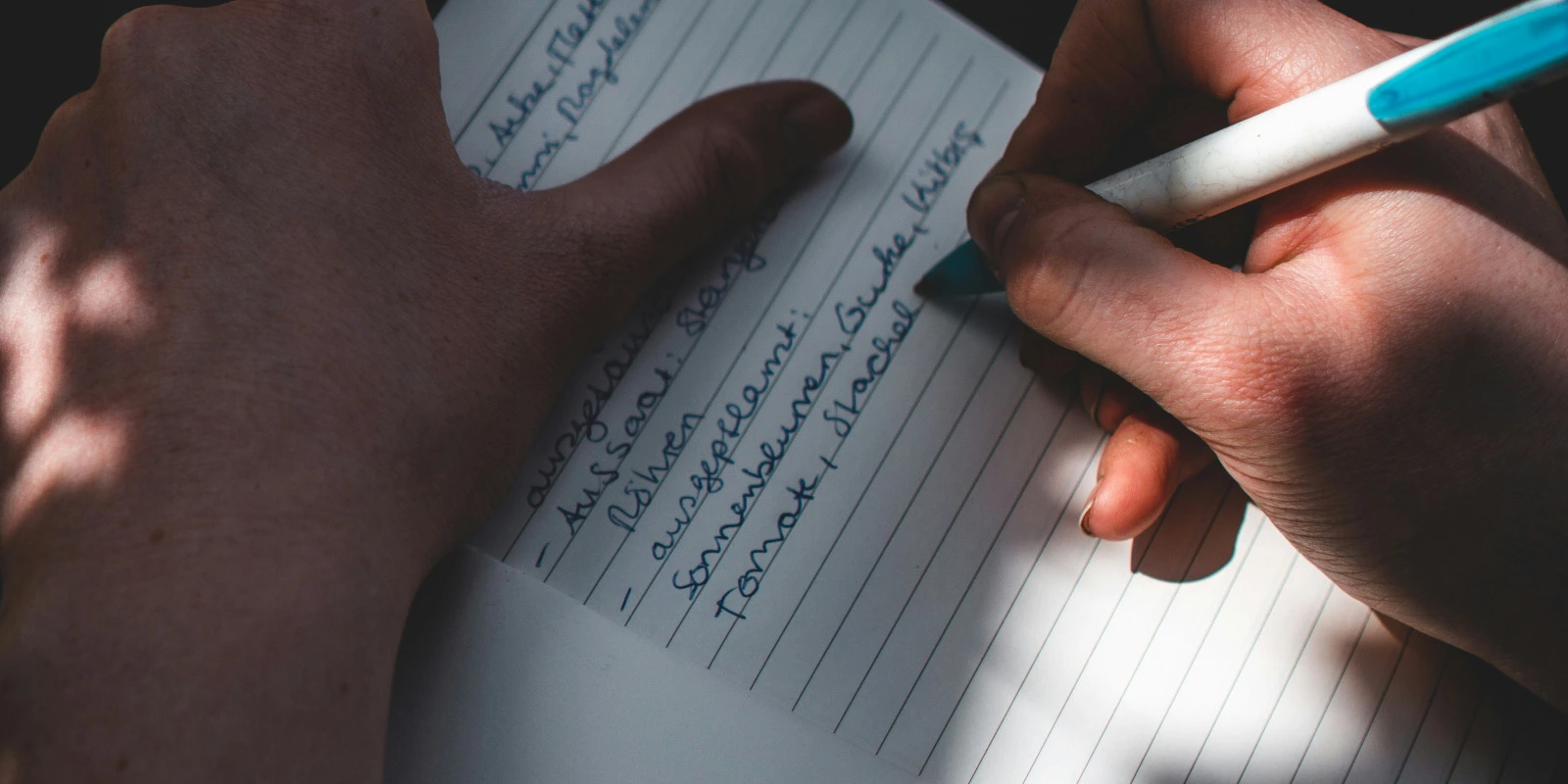 Introduction à la Gestion : Concepts et Outils Essentiels Introduction à la Gestion : Concepts et Outils Essentiels